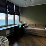 Arkadia 32 Pearl *