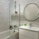 Arkadia 32 Pearl