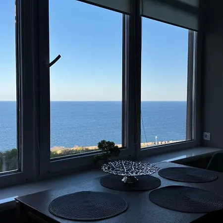 Arkadia 32 Pearl Odesa